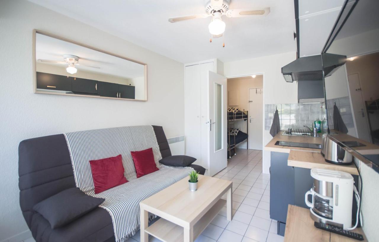 Le Souehla Appart: Beachside Garden Apartment with Pool La Grande-Motte Exterior photo