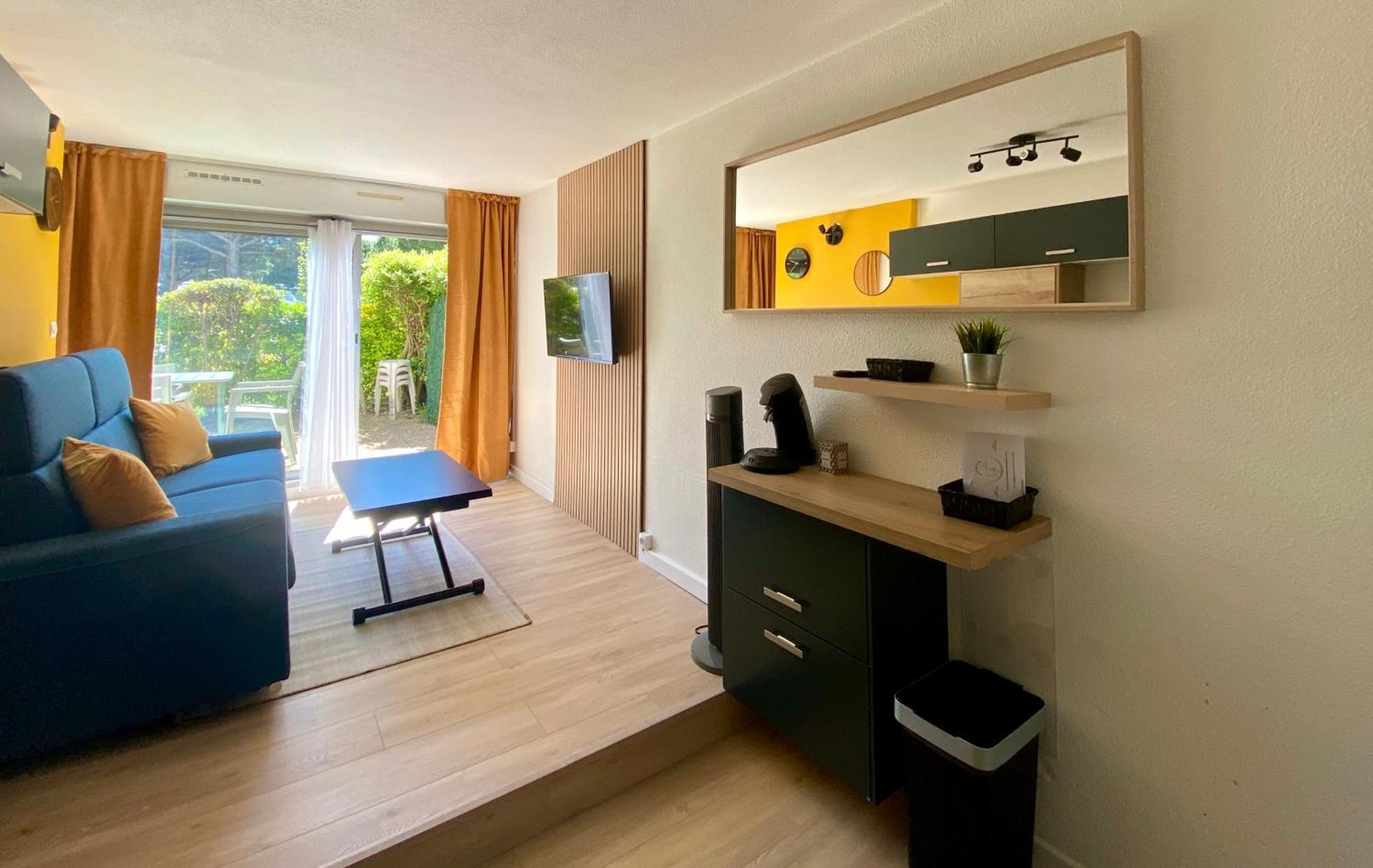 Le Souehla Appart: Beachside Garden Apartment with Pool La Grande-Motte Exterior photo